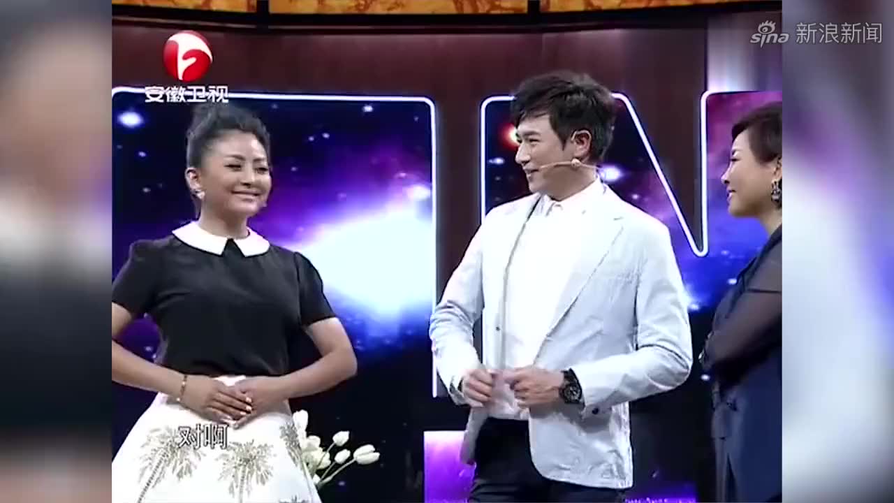 陈键锋帅气出场,台下女粉疯狂尖叫,阿鲁阿卓"吃醋":我走了
