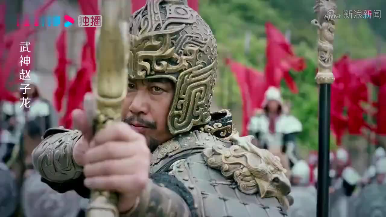 武神赵子龙:众将不敌文丑,关羽出战,一刀斩杀!