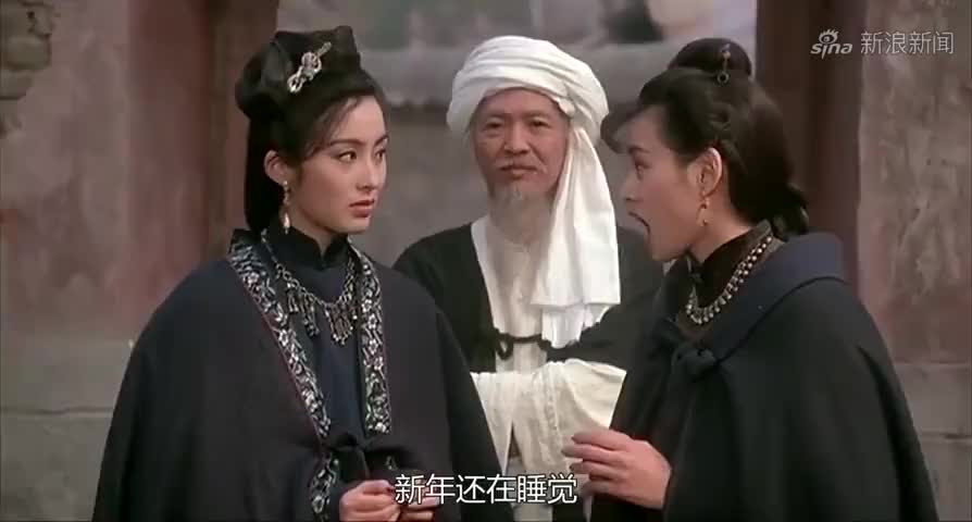 星爷一边苦练武功,达叔一边数钱,星爷傻兮兮被卖还帮着数钱!