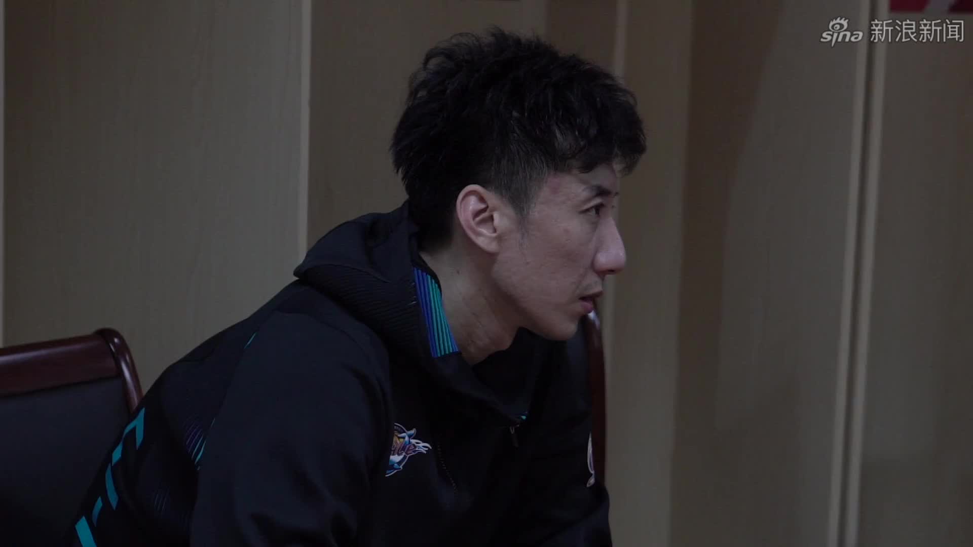 四川憾负青岛赛后更衣室:韩硕朱松玮尽显落寞 哈达迪掩面沉思