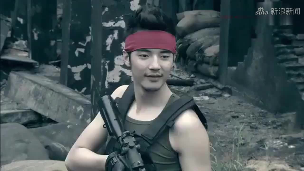 曾小贤被张起灵追杀,没想到胡一菲竟来挡刀,曾小贤顿时感动坏了