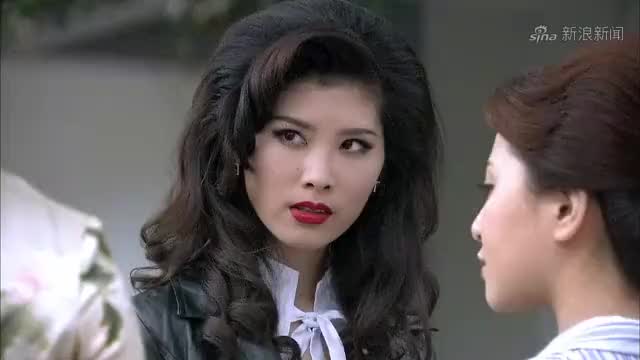 错伏:美智子被调回军部,小野大佐很头疼,知道她不是一个善茬