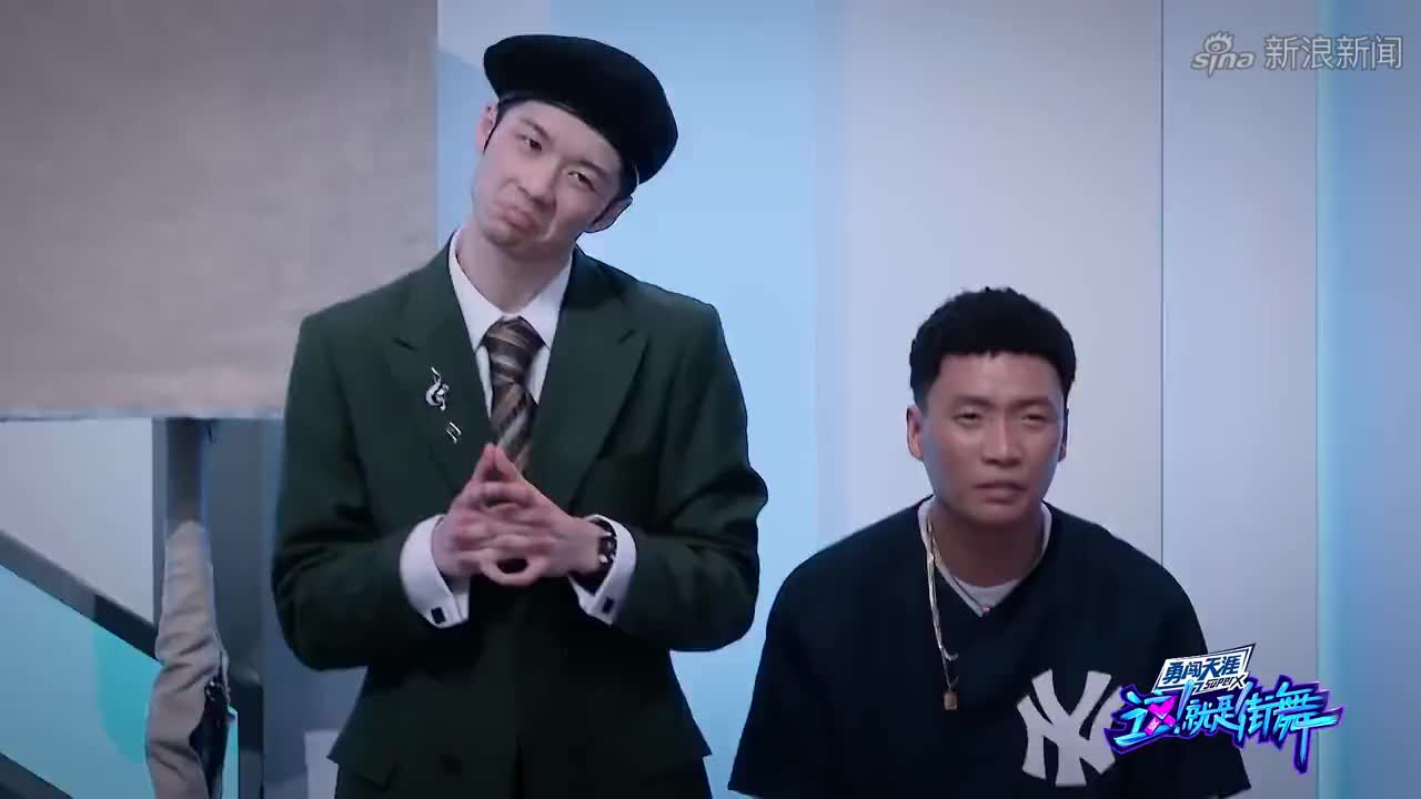 bboymenno第三次夺得红牛世界街舞大赛冠军!