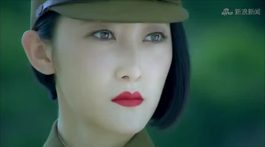 狐影:城口日军盘查,队长巧用化妆,竟然能瞒天过海,骗过盘查