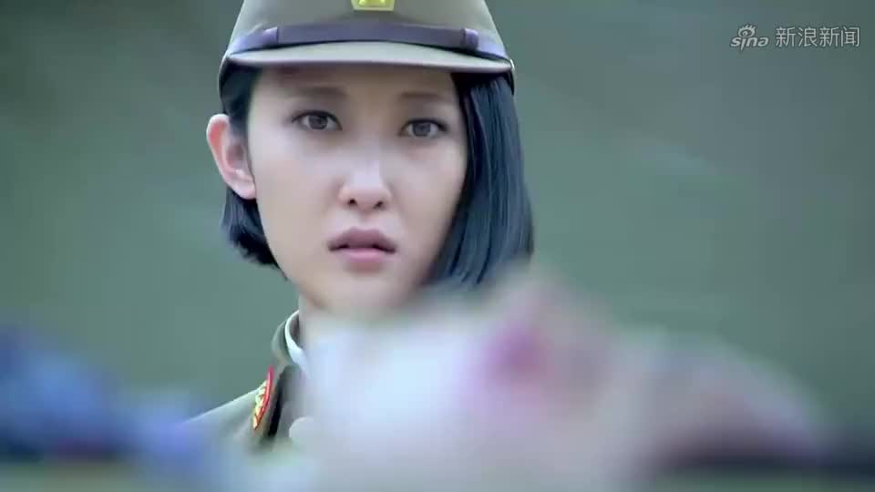 狐影:双方换人质,女大佐没想到自己人早就死了,气得一直吐血!
