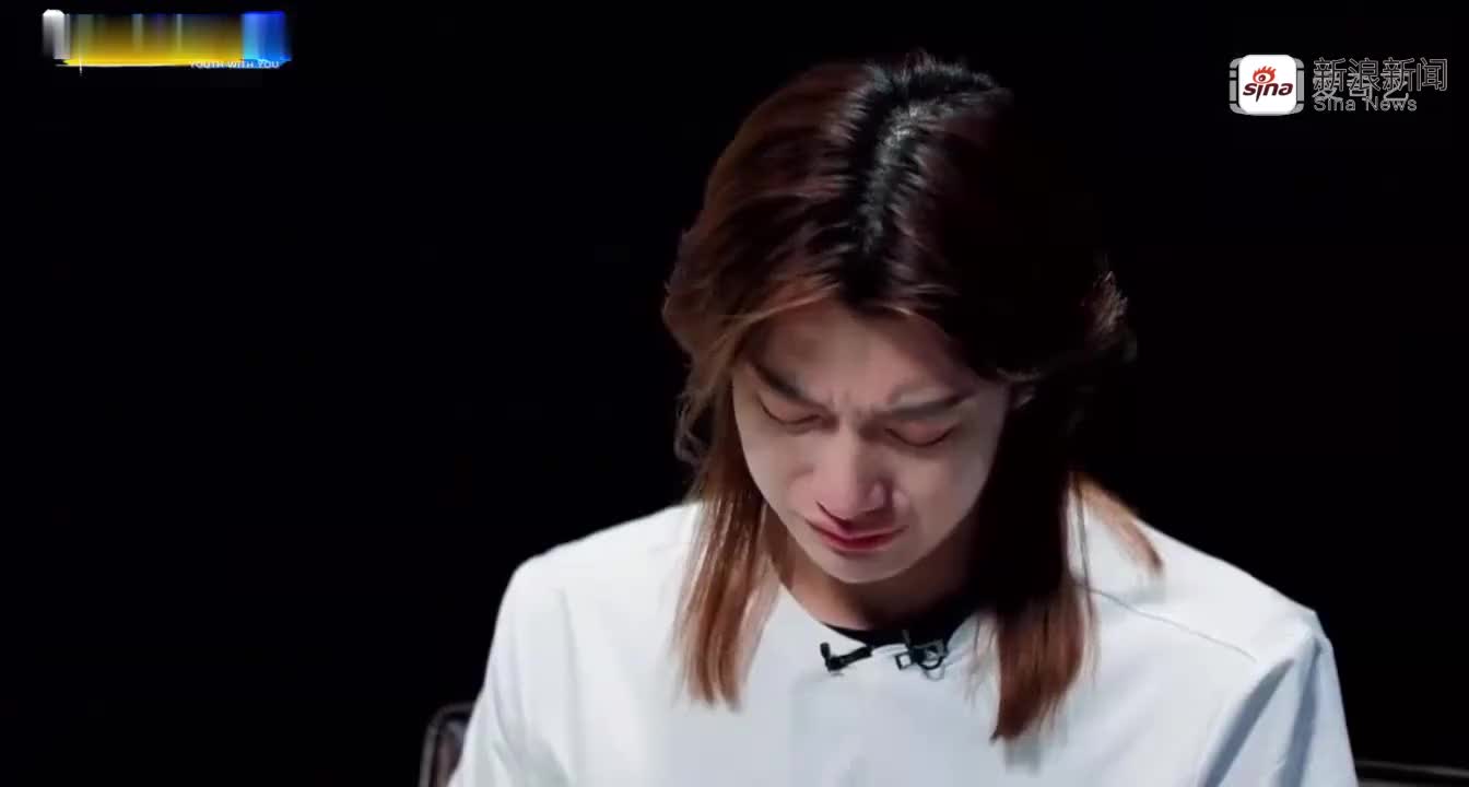 好好哭啊01孙滢皓还说"每个人都值得被爱"呜呜呜孙滢皓值得!