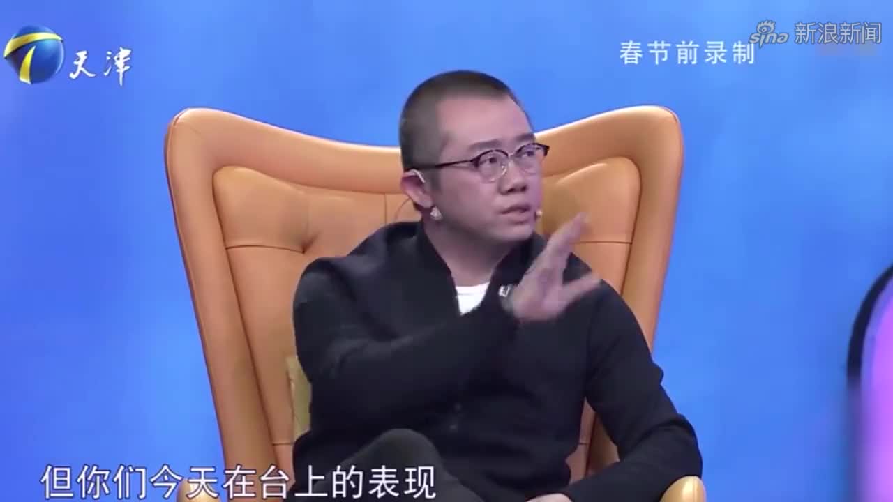阎品红指责丈夫扮猪吃老虎,劝妻子要保持内心充实