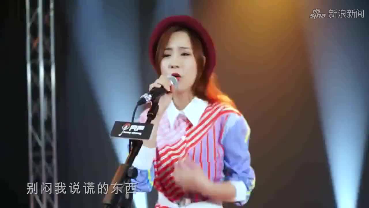 黄宝欣时隔多年再唱《雨巷》留不住的岁月,忘不掉的故事