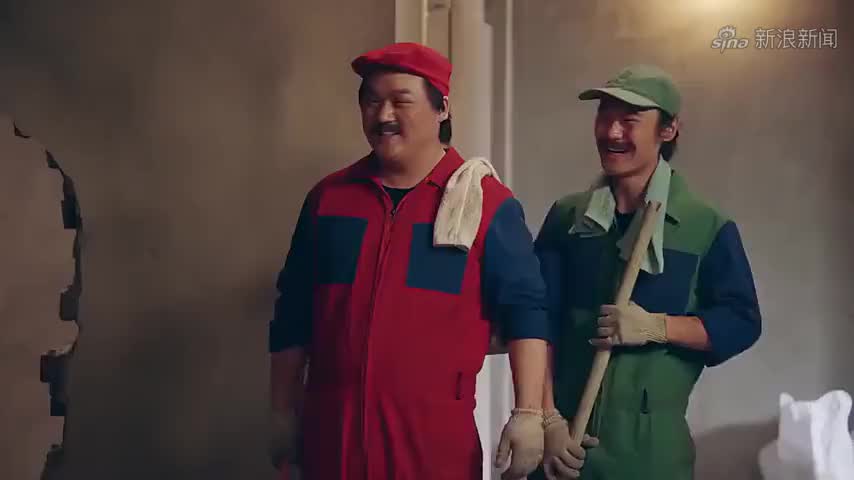 爱情公寓:装饰师傅太蠢,张伟被气到头晕