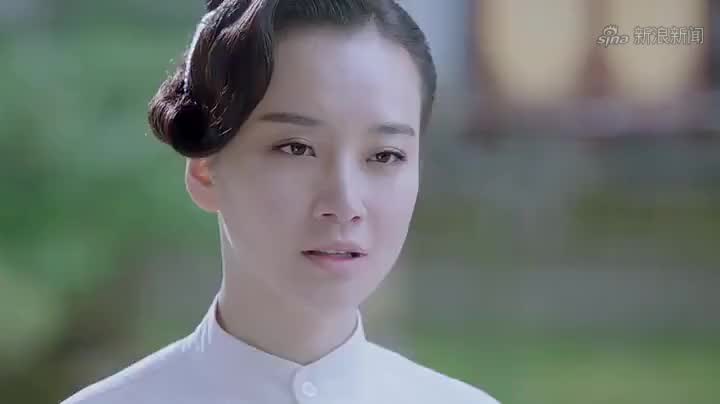 女间谍自持剑术了得炫耀武力,白浪先礼后兵一招制敌