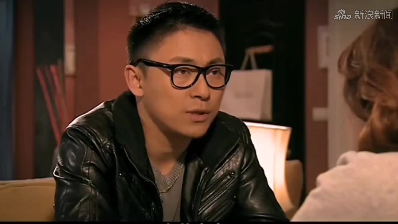 白真看望妹妹,司音一上来就扑过去,引起大师兄的怀疑