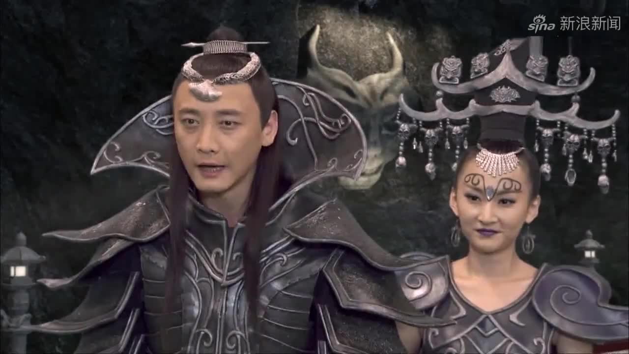 毒龙蜃告诉大护法他将哪吒哄骗,哪吒还真以为他是九灵石所生