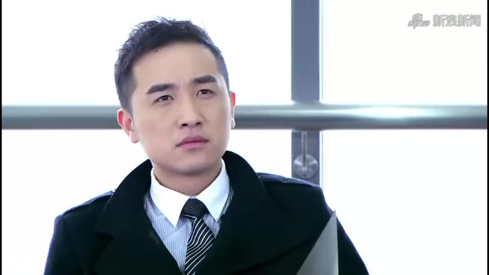 天才碰麻瓜:嘉诺故意套董哲话,还把谈话内容公之于众了