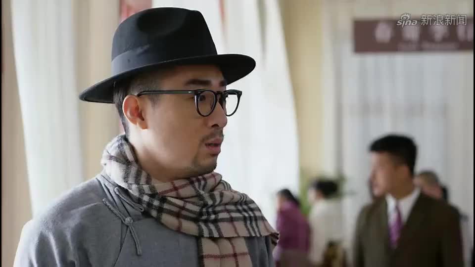 风云年代:梦祥一回头发现施洋不见了,施洋躲在柱子后边哭