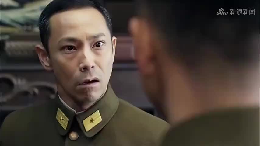 葛十三与高木对峙,高木发现,葛十三竟然是杀弟弟的仇人