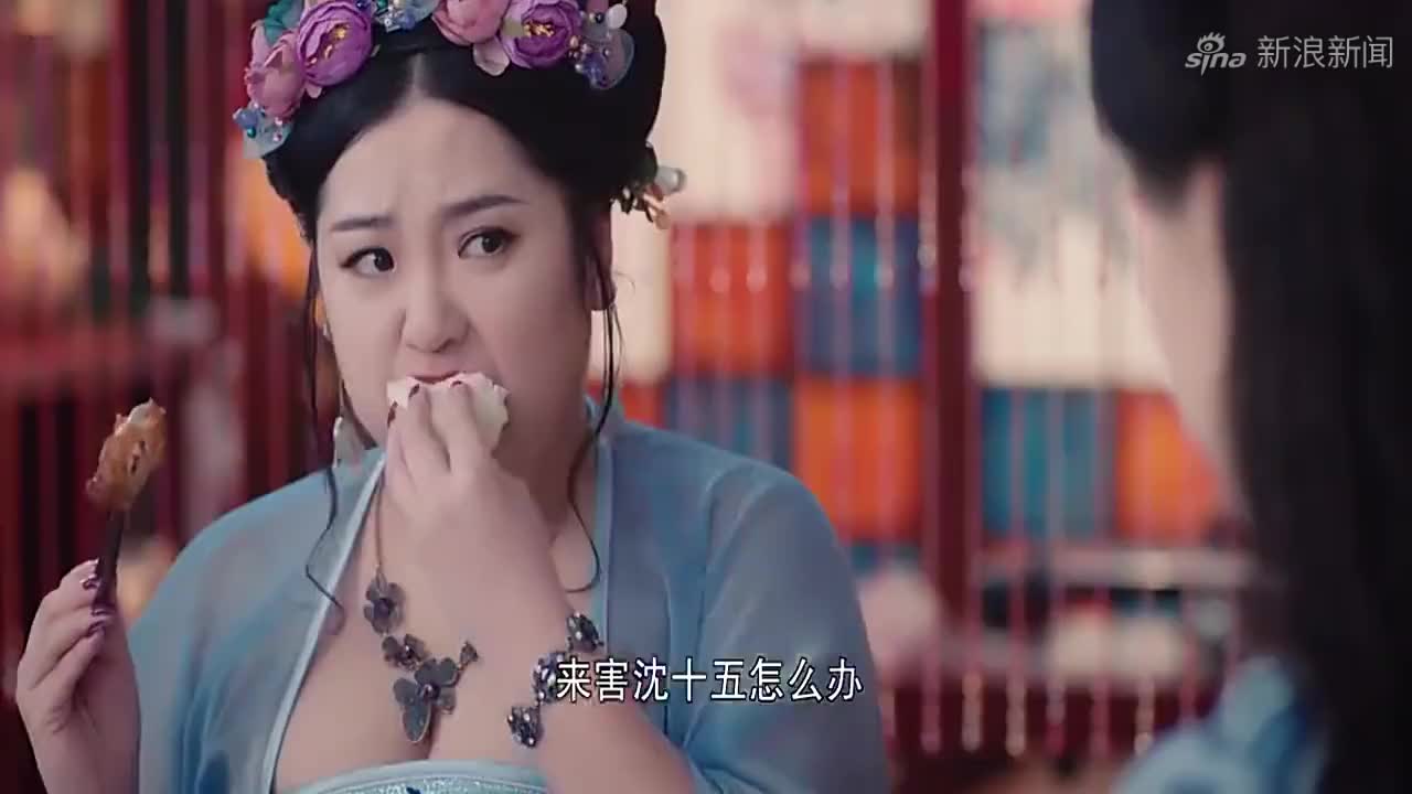 泡了就能瘦的美容液,胖妞只泡了一分鐘,就變成凹凸有致的美人