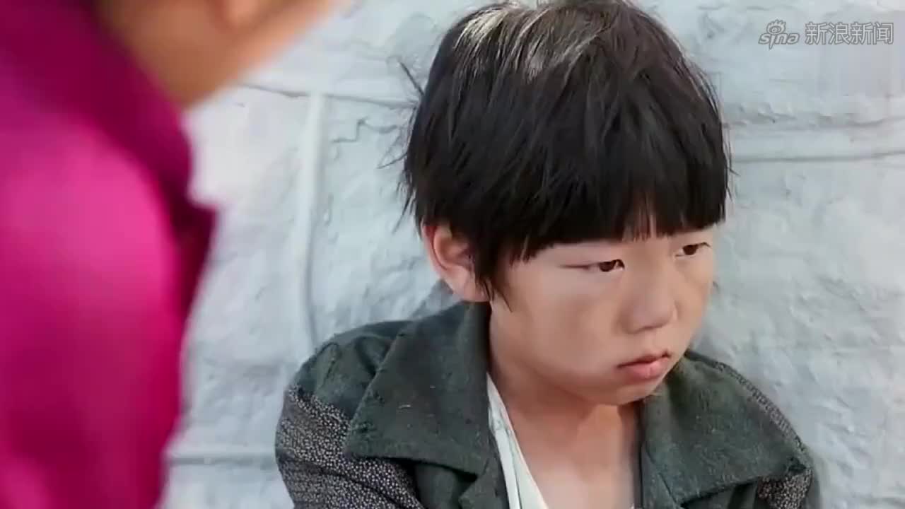 田小草:喜凤张罗盖房子的事精明,问和谁学的,差点说漏嘴