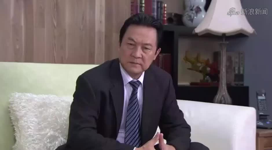 回家的诱惑:高虹逼洪国荣搬家,把他们赶到品如娘家去住