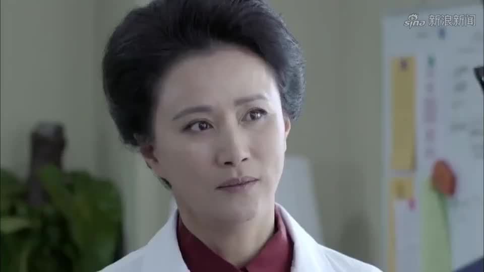 产科男医生:左右帮忙送东西,非得打开看看,结果蒙了