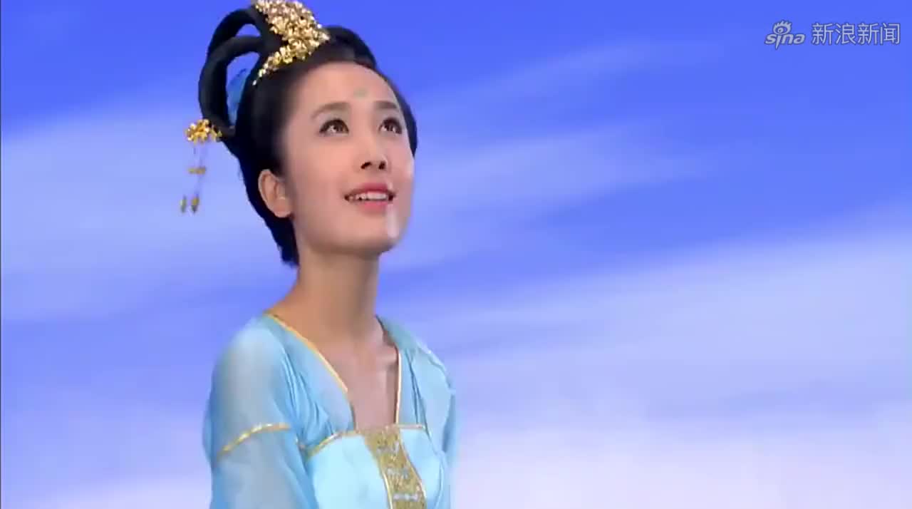 彩云微澜 瓦屋栉比 玉龙岧峣 墨潭映月 飞檐流云墨如黛