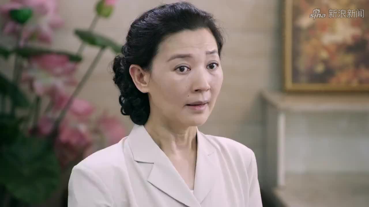 幸福照相馆:正在给男子过生日,寄过来一个一个包裹,是一幅画