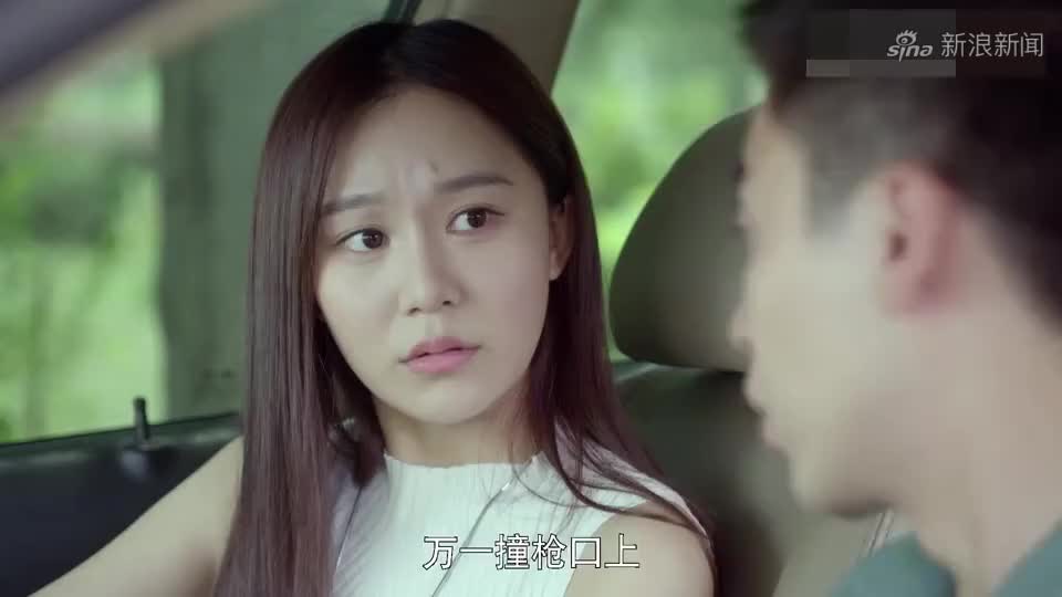 警察锅哥:简凡重回重案组,大伙非常激动,起哄要听他这组长训话