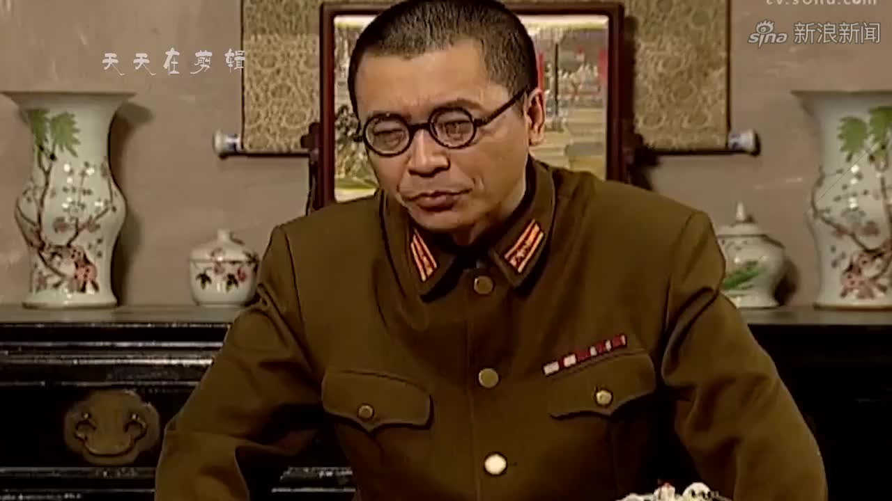 黑藤太君丢了,贾队长的分析乐翻你,吃饭时别看