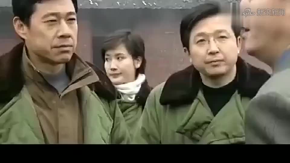 龙年档案:罗成和贾尚文聊天,贾尚文的一番话,感动了罗成