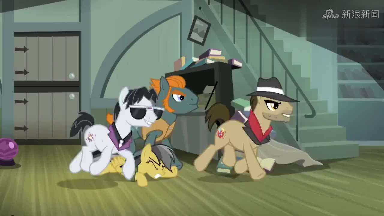 小马宝莉:强盗来袭,要和无畏天马抢东西,她能打过他们吗