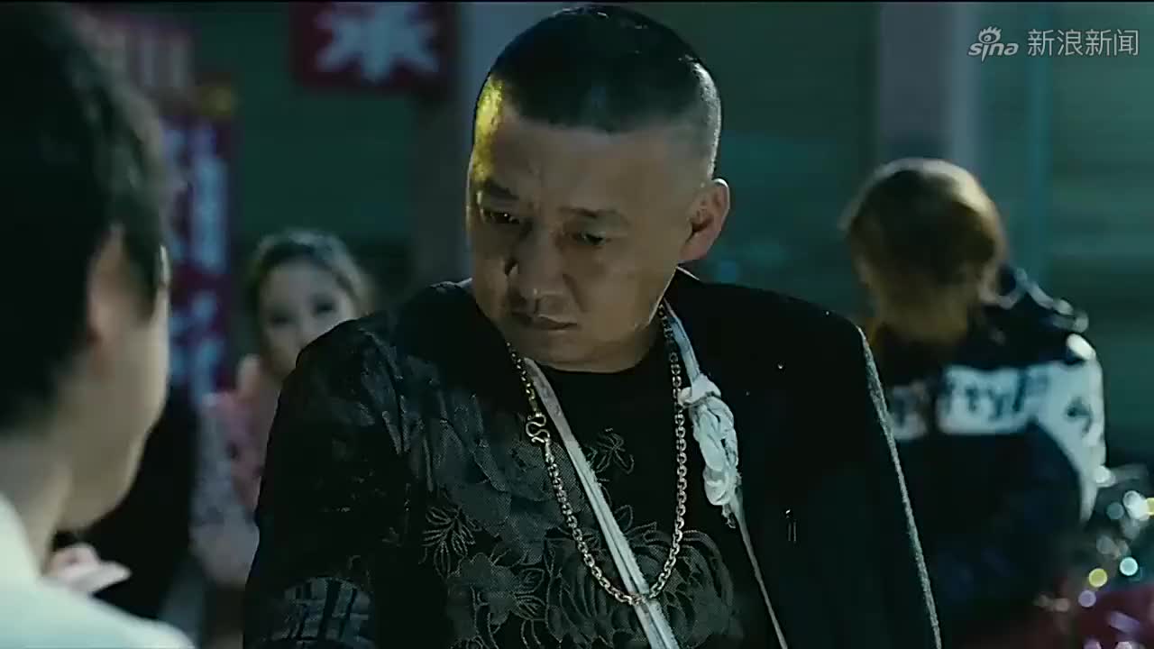 心花路放:你上去也表演个节目,唱一首敢问路在何方