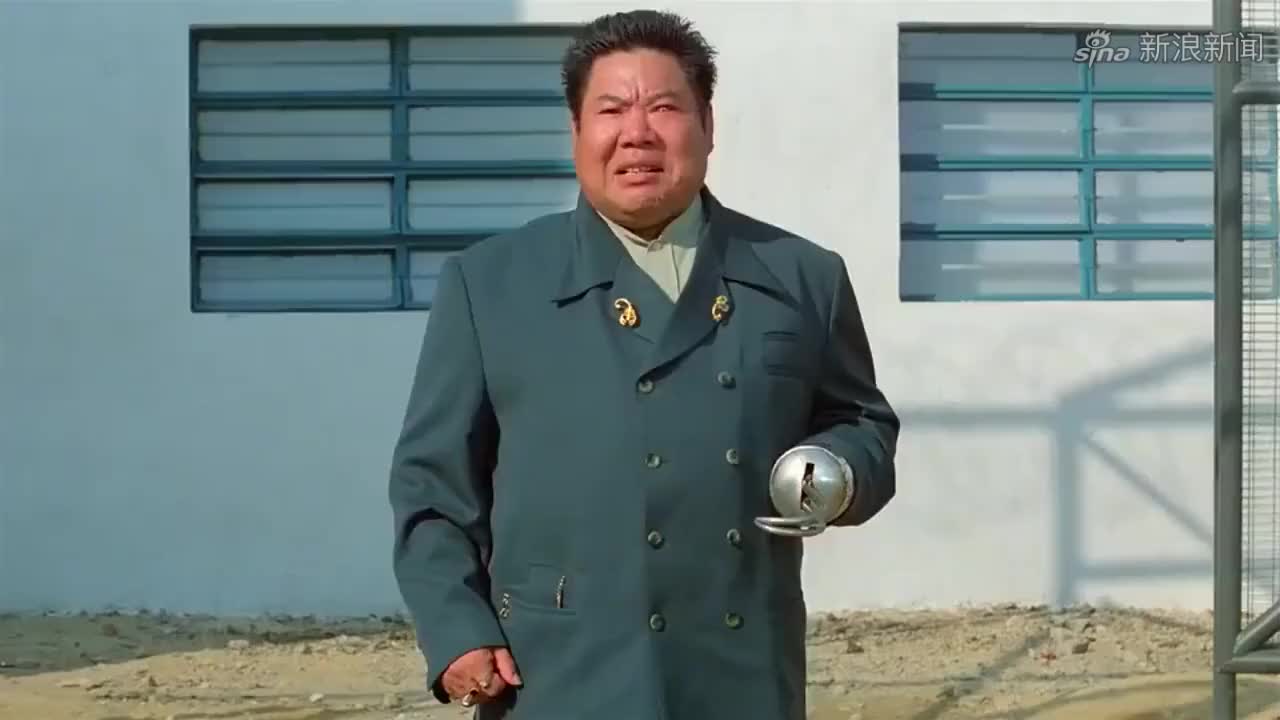 力王-看了这段后,才知道力王的力气有多大,监狱的墙一拳就打穿