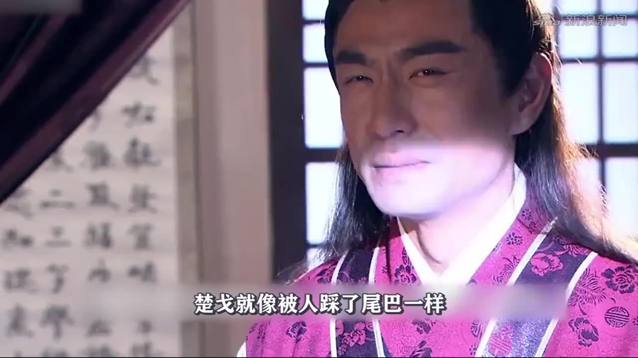 包青天:小侠艾虎被包拯通缉,无奈换回女装,展昭:只有我认得你