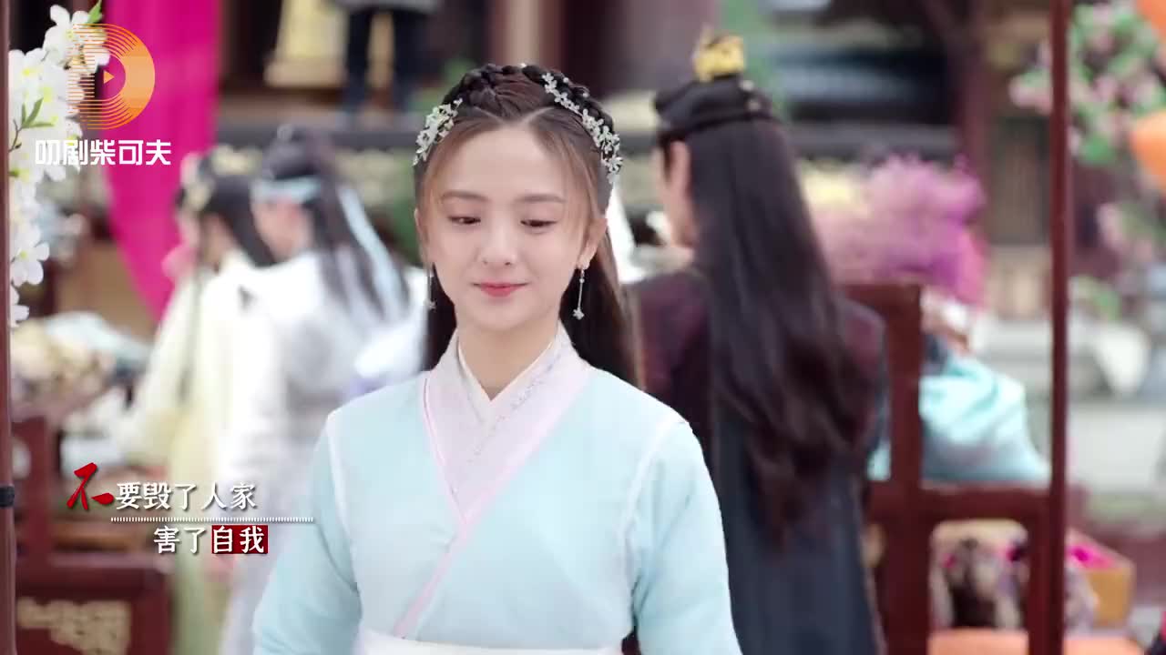 《小女霓裳》里的女二孙嘉璐也太难了!