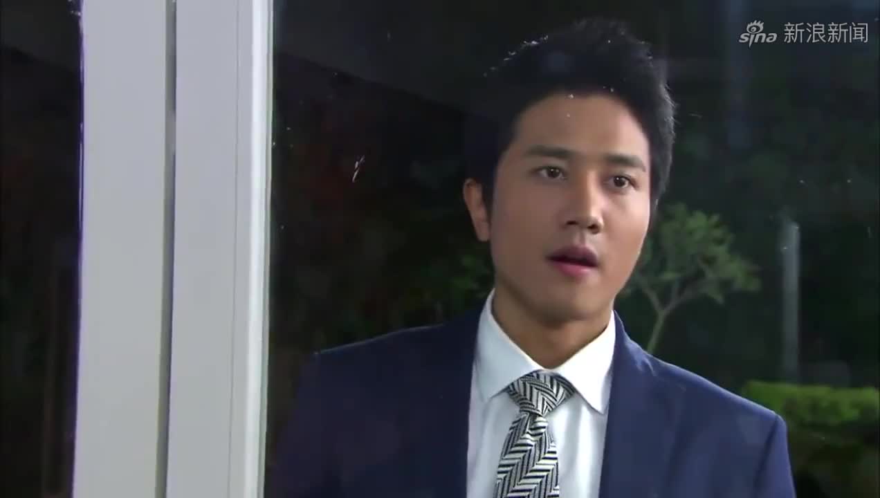 影视:齐霁当着安琪媛的面跟女友打电话,结果尴尬了!