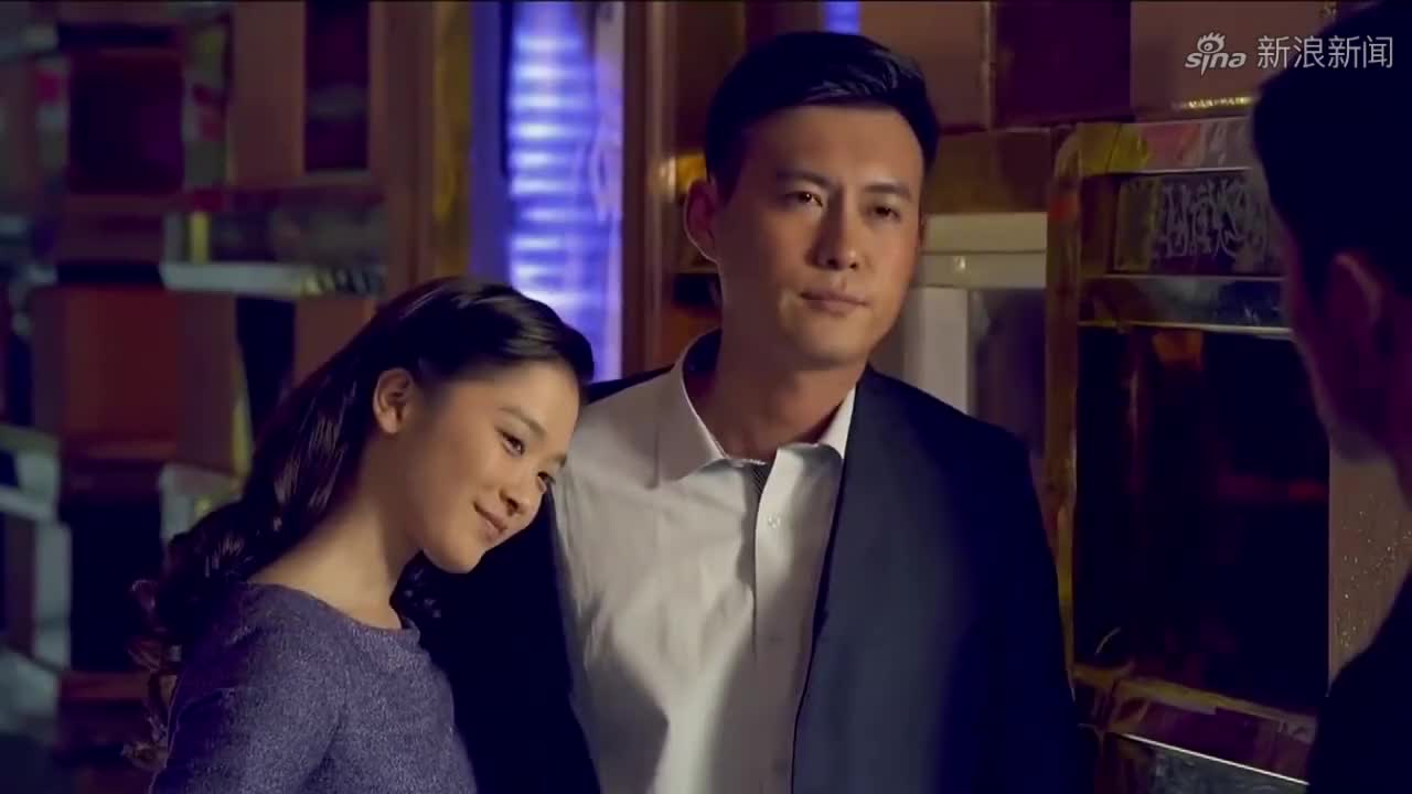 医院手术室,周浚河为首的医生为已经麻醉的熊有年做手术