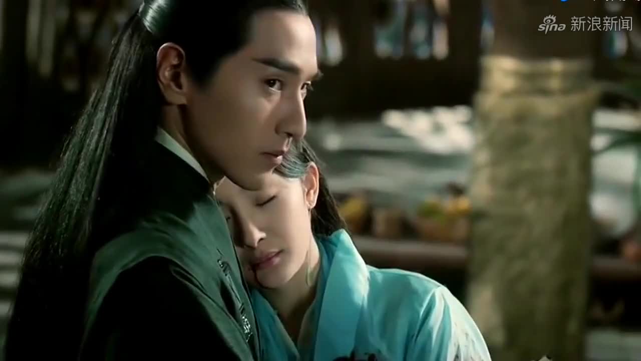 白浅想念小黑蛇,觉得小黑蛇嫌弃她才不回来,夜华赶紧哄白浅!