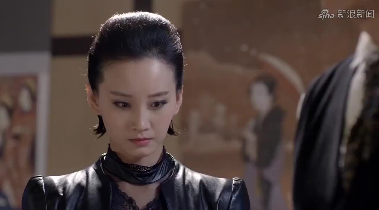 安藤加代夜探初恋高临峰,没想到被父亲得知,她会终于天皇?