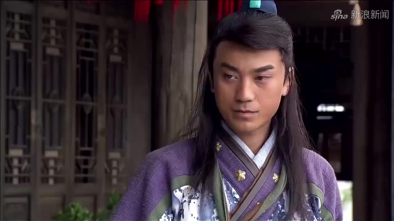 龙门镖局:陆三金给了白敬祺一把枪,让以便他防身用,青橙很担心