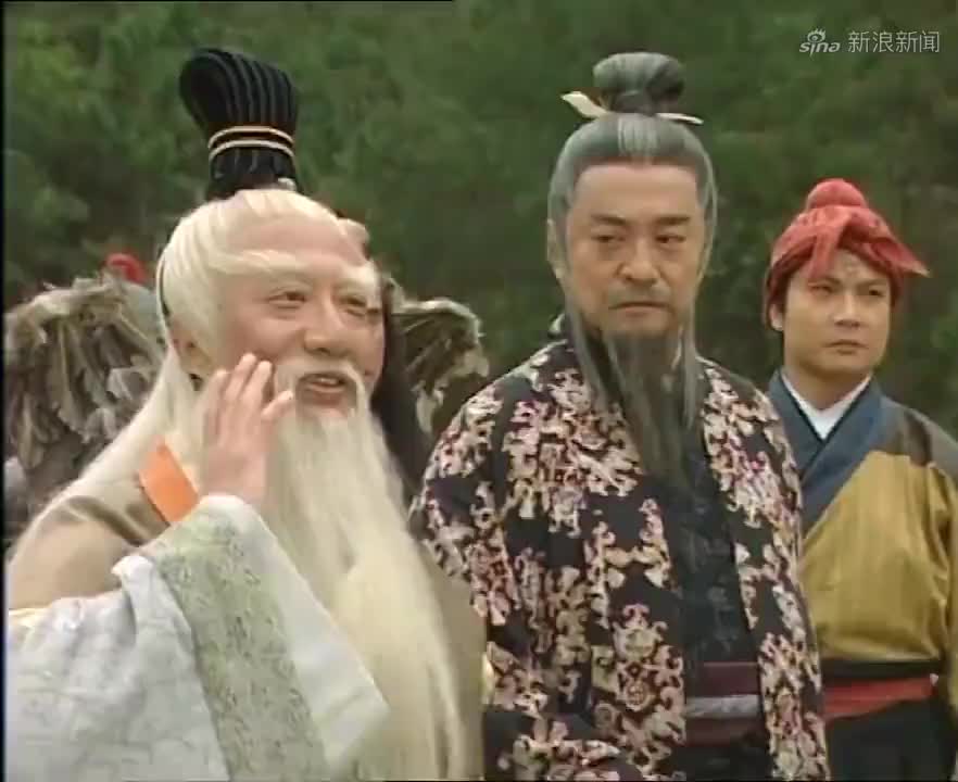 陈奇想要在郑伦面前逃,郑伦用出哼术将陈奇生擒,邓婵玉将他杀死