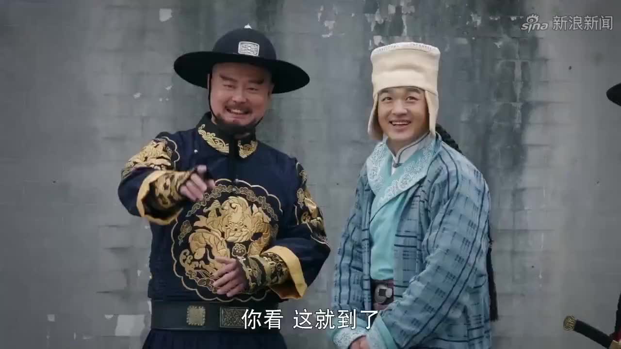 赵老太爷掌嘴阿q:"混账!你姓赵吗?你配姓赵!你敢姓赵!