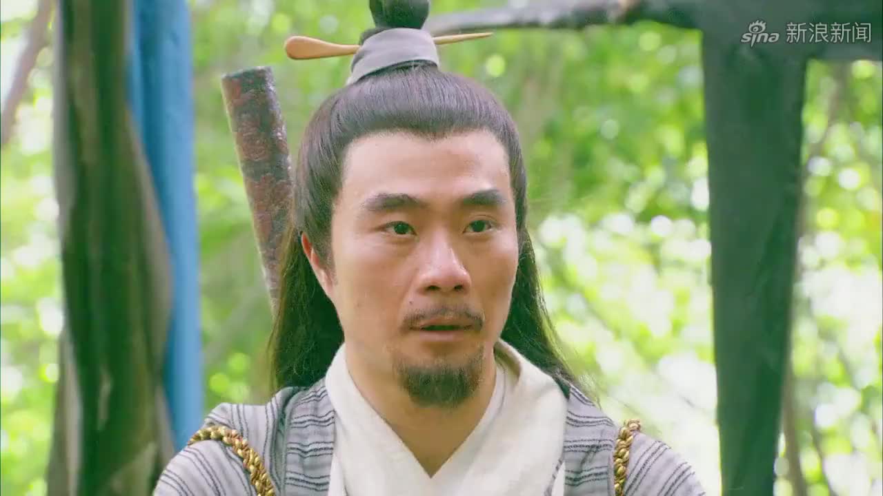 隋唐英雄3:翡翠晕倒在皇上面前,李镇宗卖力表演,皇上却不信了