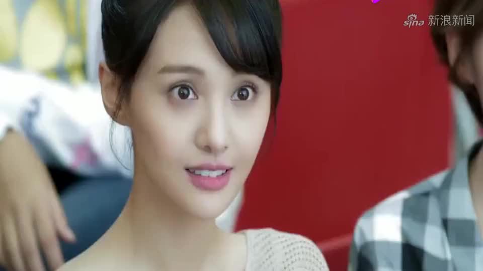 微微一笑:黑客深情望着美人,下次你一个人来