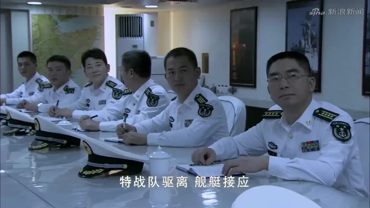 舰在亚丁湾:清官难断家务事,没想到大家在拿龚新华开涮,太损了