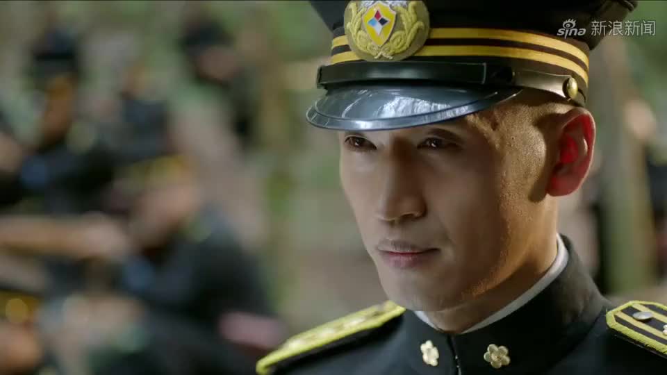 剃刀边缘:小伙身份存疑,奈何厅长就是没证据,只好放人!