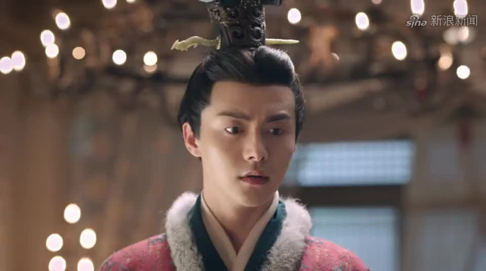 潜龙在渊:司马懿拿偷来的令牌,轻易进入了邺城大牢,见到了唐瑛