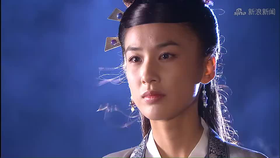 碧血剑:阿九对袁承志的武功,人品都十分敬佩,有着好感