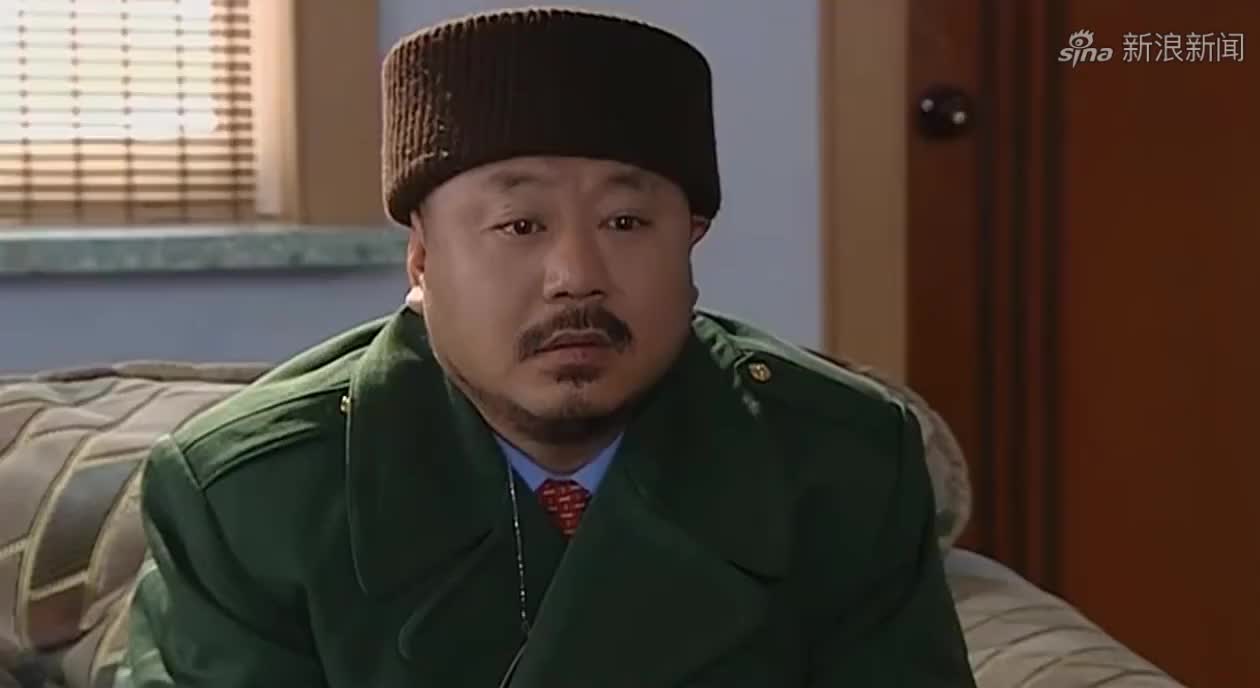 刘老根:药匣子跟顾小红谈事,出来碰上刘老根,气鼓鼓的