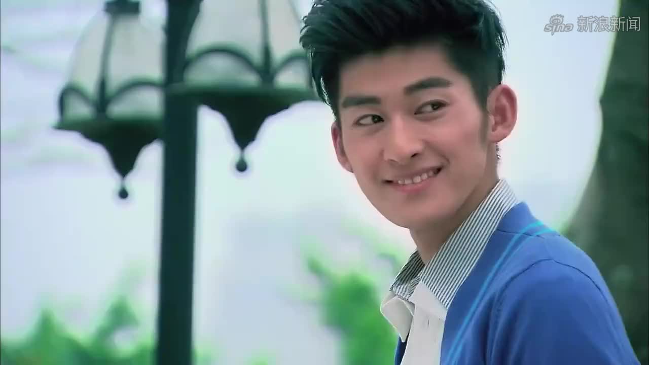 "慕容云海"妈妈登台走秀太失败,获零分评价,这也太打击人了