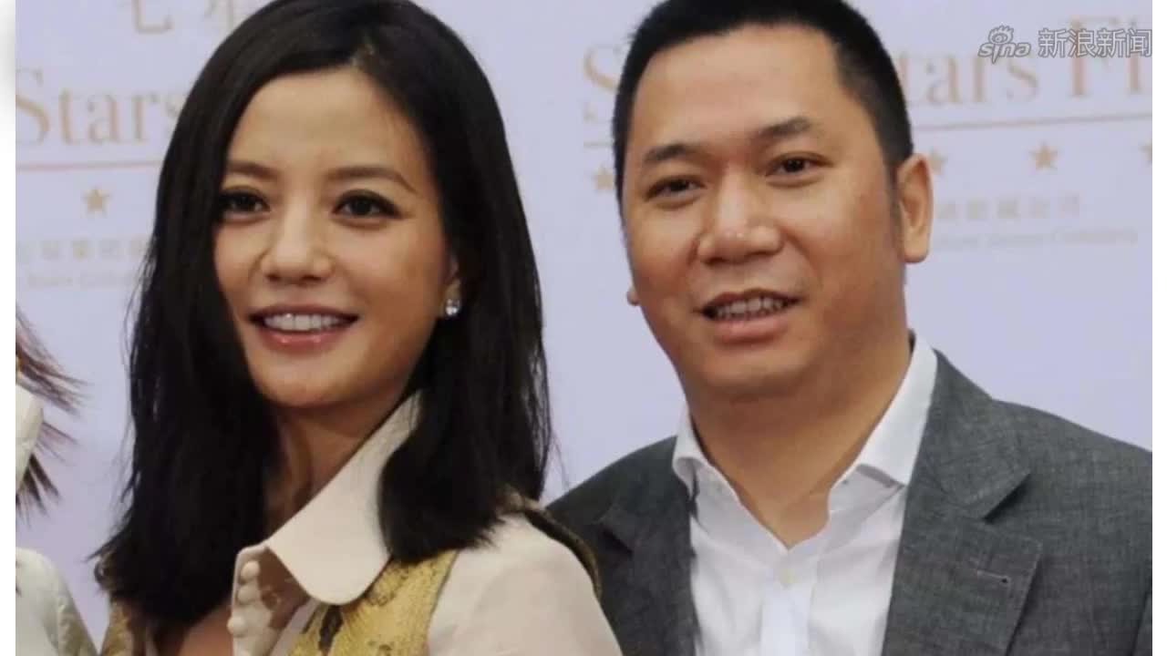 小燕子生气赶五阿哥出门,明明吃醋了,却叫他去陪塞娅公主!