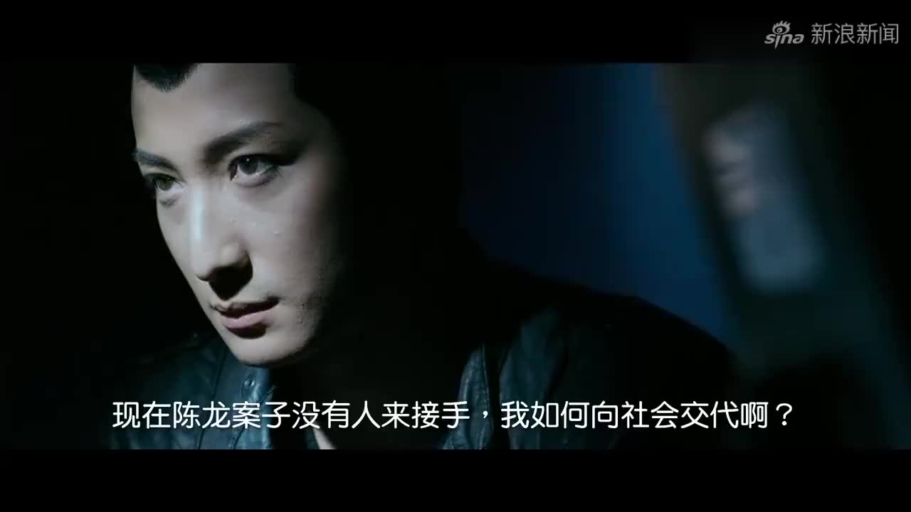 机器侠:小江老师把电脑弄冒烟了,k1来一下就修好了!